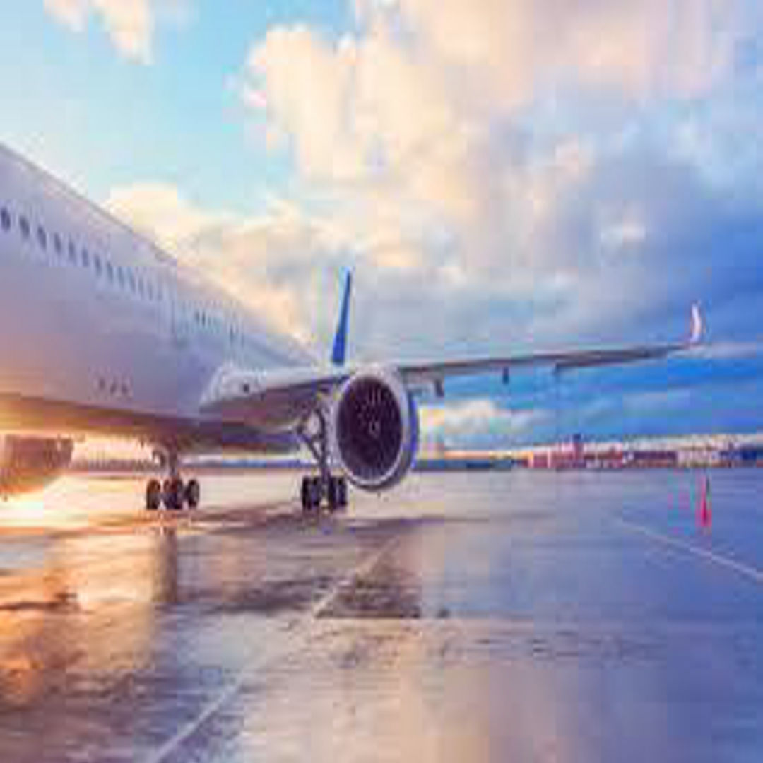 How long does Qatar Airways take to process a flight refund?